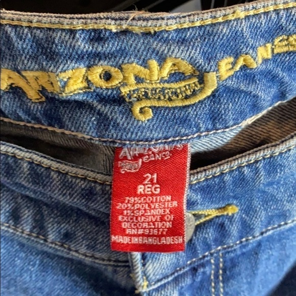 Arizona Womens High Rise 4 Jeans Short Sz 21 - Picture 4 of 5